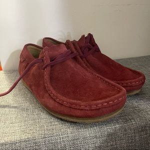 Clarks Burgundy Wallabees Mens Sz 7.5